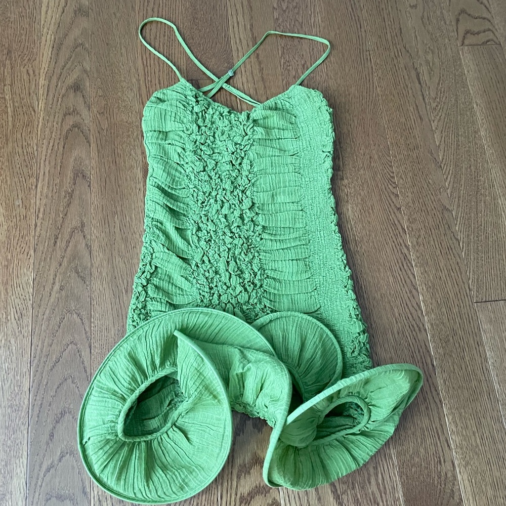 Green Ruched Mini Dress with Ruffle Hem - Picture 8 of 13